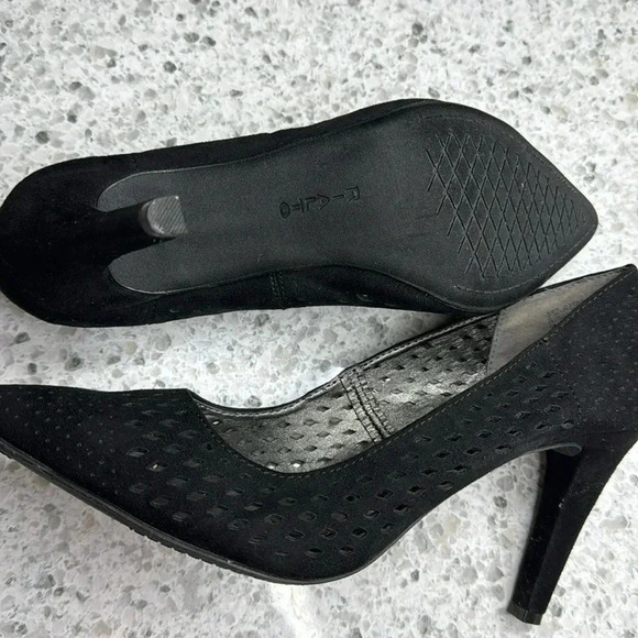 Rialto black cut out heels size 9 never worn - Picture 4 of 5